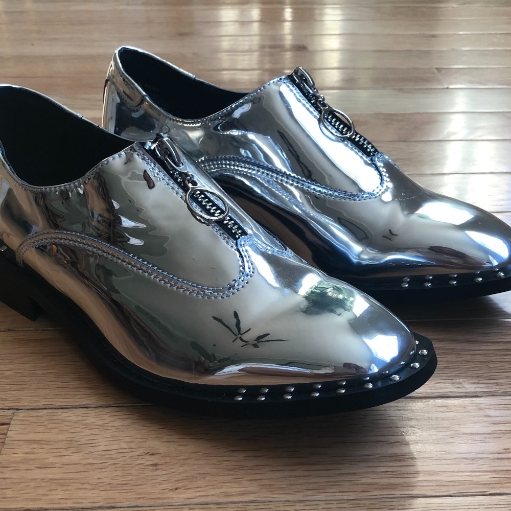 Design Lab Lord & Taylor - Metallic Zipper Loafer Flats - Sz 8